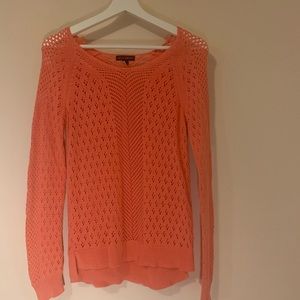 Long sleeved sweater